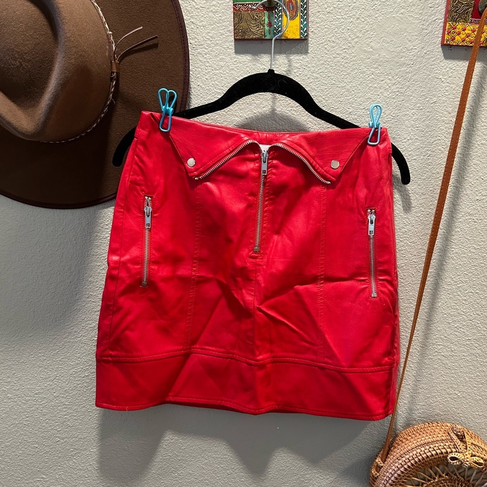 TWIIN Red Faux Leather Skirt​